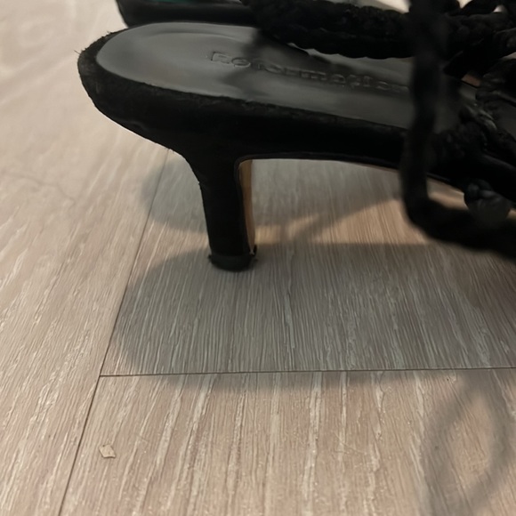 Reformation Porto Heels - Picture 4 of 7